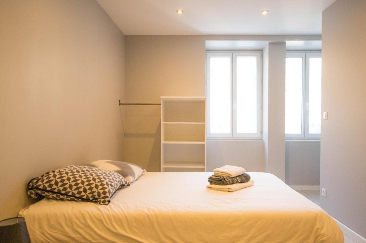 Les Apparts De Jean Jaures Vals-les-Bains Exterior foto
