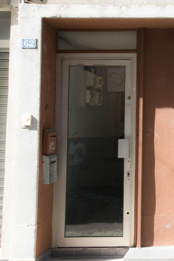 Les Apparts De Jean Jaures Vals-les-Bains Exterior foto